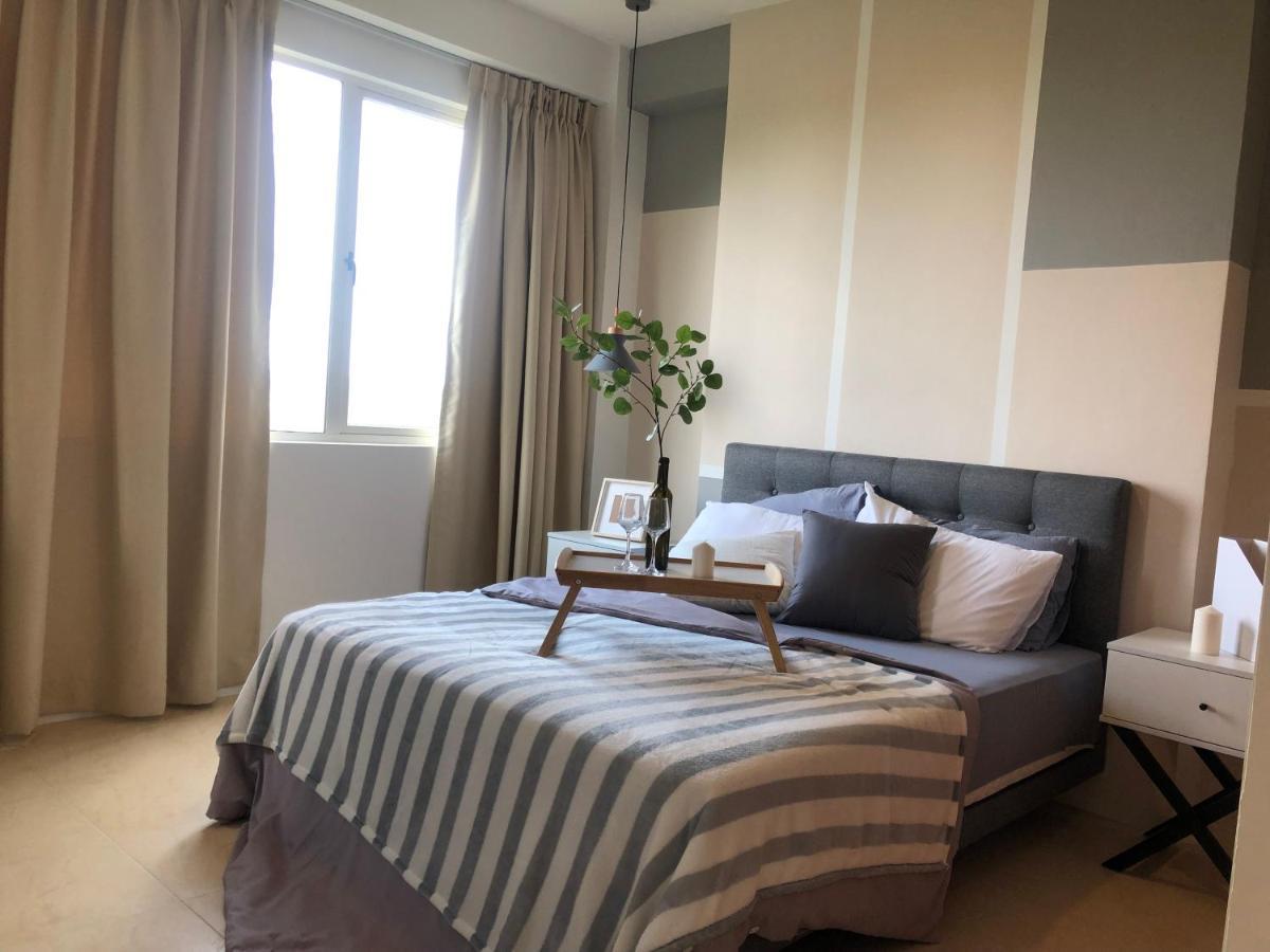 Santubong Suites B Just Like Home Damai Kuching Exterior foto